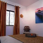 Villa Cabanas * 타비라
