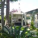 Villa Cabanas * טאווירה