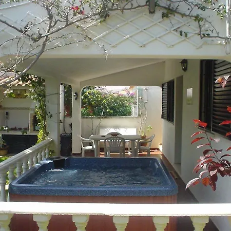 ヴィラ Villa Cabanas